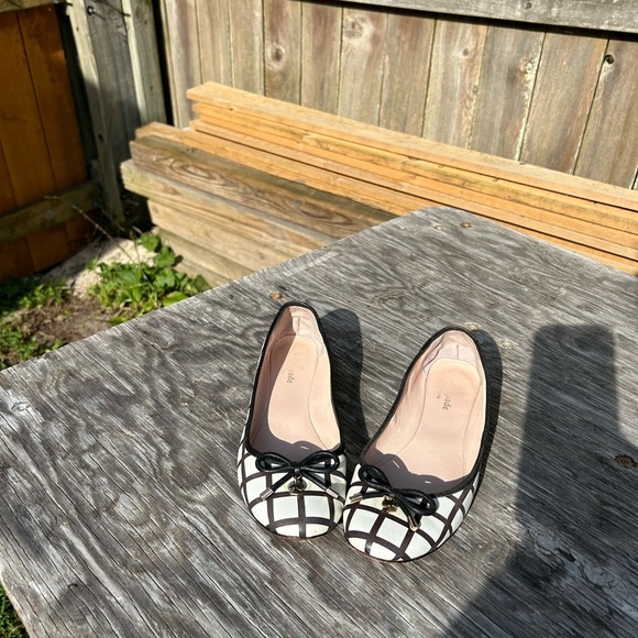 Kate Spade Plaid Black and White Flats - Picture 1 of 9